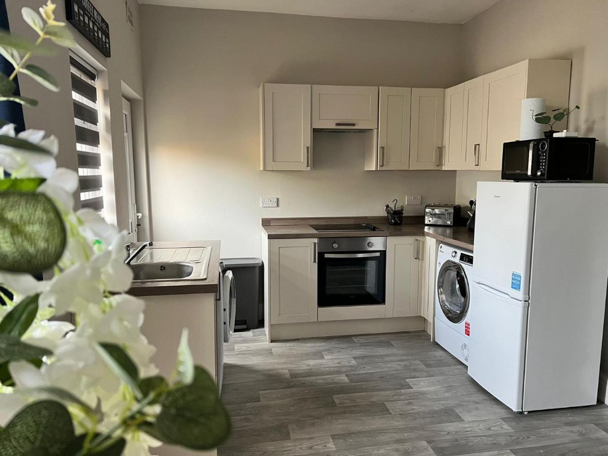 Kim Family Holiday Get-Away 4 Bedrooms 2 Baths Blackpool Dış mekan fotoğraf