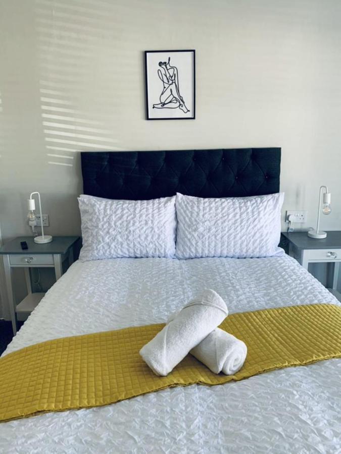 Kim Family Holiday Get-Away 4 Bedrooms 2 Baths Blackpool Dış mekan fotoğraf